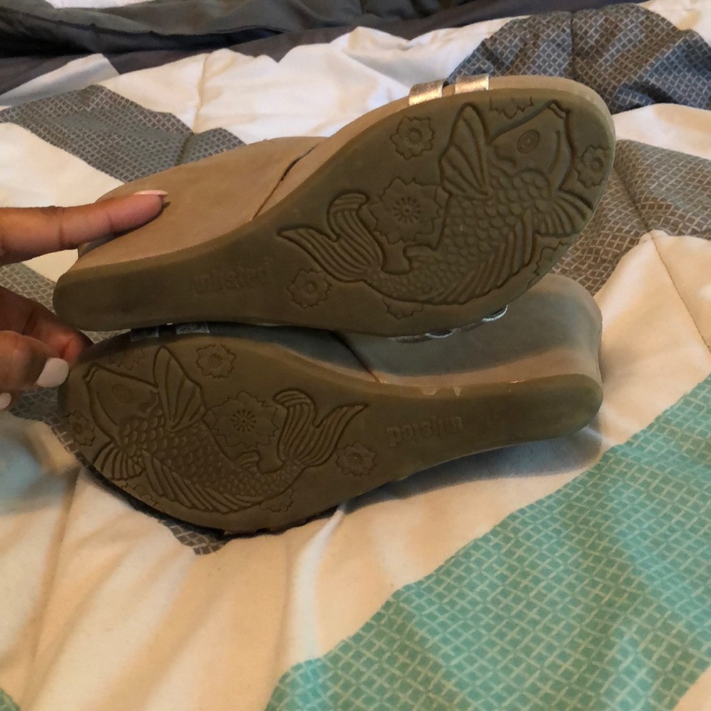 Tan Wedges - Picture 7 of 7